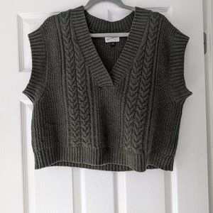 NWOT Universal Thread Women's Sweater Vest